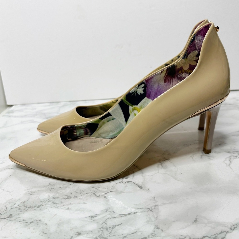 Ted Baker London Pumps Womens 39 Nude Beige Good Patent Rose Gold Pointed Toe